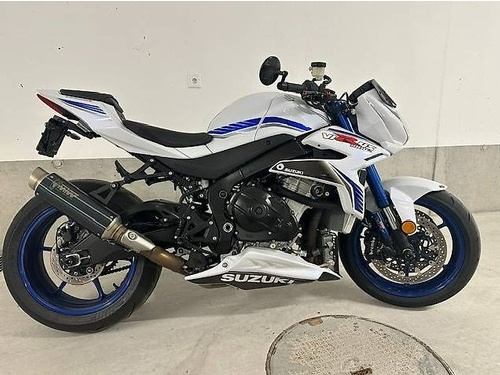 Suzuki GSX-R 1000 RA Virus
