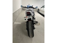 Bild 3: Suzuki GSX-R 1000 RA Virus