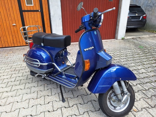 Piaggio Vespa PX 125 E