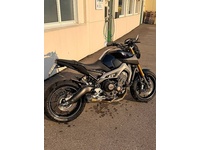 Bild 2: Yamaha MT-09 ABS Bild 2: Yamaha MT-09 ABS