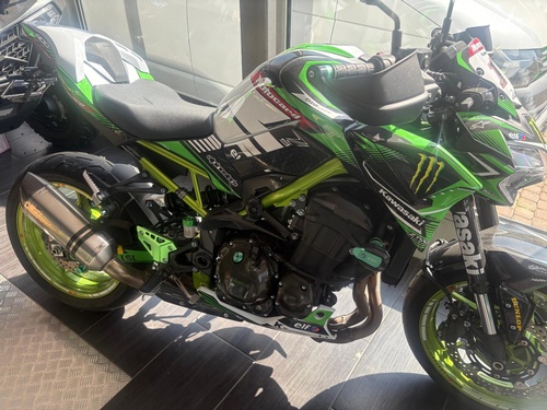 Kawasaki Z 900