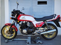 Bild 3: Honda CB 1100 F Bild 3: Honda CB 1100 F