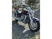 Bild 2: Triumph Rocket III Classic Bild 2: Triumph Rocket III Classic