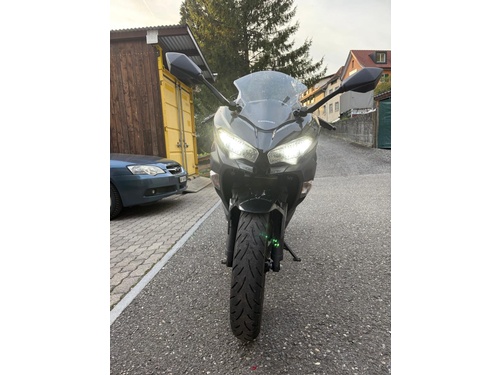 Kawasaki Ninja 400