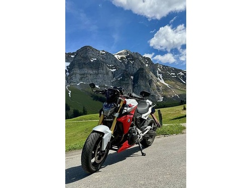 BMW F 900 R A2