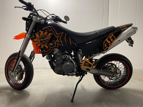 KTM LC4 640 Supermoto